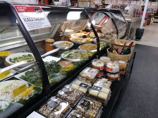 Grocery Store «Horrocks Market», reviews and photos, 4455 Breton Rd SE, Kentwood, MI 49508, USA