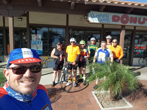 Donut Shop «Honeycomb Donuts», reviews and photos, 354 S Riverside Ave, Rialto, CA 92376, USA