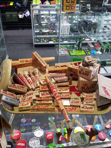 Tobacco Shop «Burn Smoke Shop», reviews and photos, 10218 Westheimer Rd, Houston, TX 77042, USA