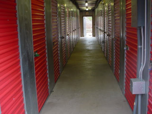 RV Storage Facility «U-Haul Moving & Storage of Beavercreek», reviews and photos, 1168 Old Mill Ln, Beavercreek, OH 45432, USA
