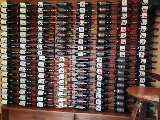 Italian Restaurant «Ferrante», reviews and photos, 5585 OH-307, Geneva, OH 44041, USA