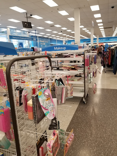 Clothing Store «Ross Dress for Less», reviews and photos, 13065 Lee Jackson Memorial Hwy, Fairfax, VA 22033, USA