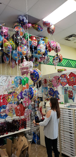 Dollar Store «Dollar Tree», reviews and photos, 55 NJ-17, East Rutherford, NJ 07073, USA