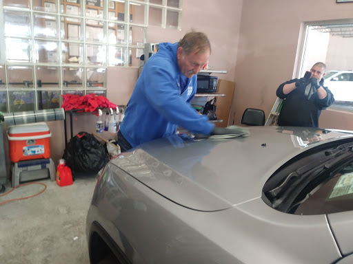 Car Wash «Hampton Auto Wash», reviews and photos, 296 W Montauk Hwy, Hampton Bays, NY 11946, USA