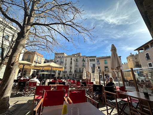 MERCATTO celler en Igualada