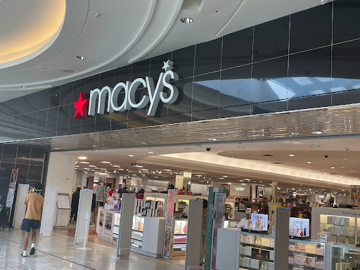 Shopping Mall «Tysons Corner Center», reviews and photos, 1961 Chain Bridge Rd, Tysons, VA 22102, USA