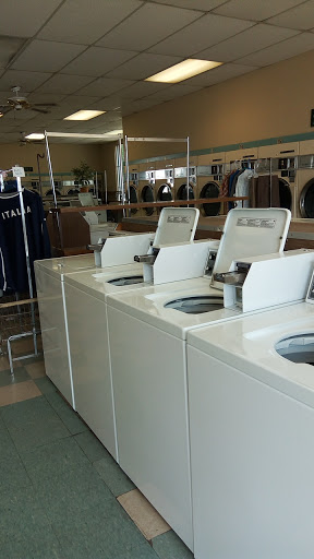 Dry Cleaner «Dana Laundromat», reviews and photos, 2622 E Douglas Ave, Wichita, KS 67214, USA
