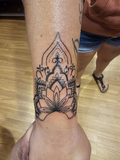 Explore dog grooming tattoo ideas, creative tattoo ideas in Beaverton, available at In The Mix Tattoo Studio LLC