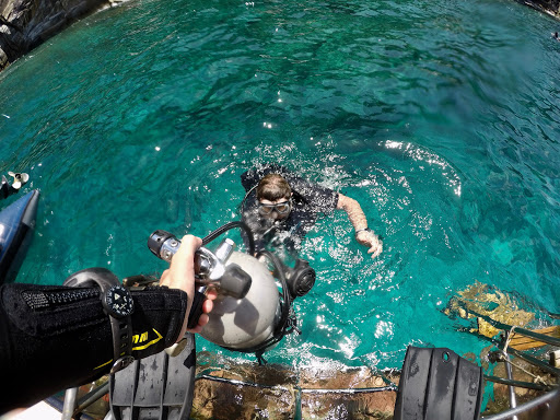 Aloha Diving - Scuba Diving in Phuket