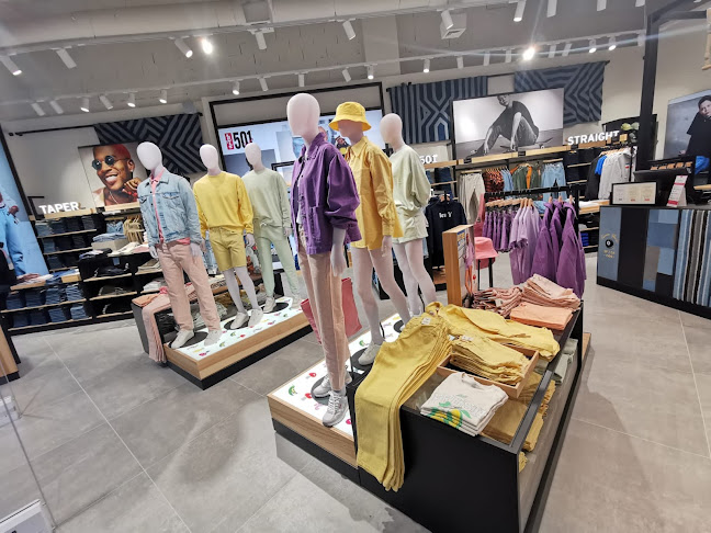 Avaliações doLevi's Norte Shopping em Matosinhos - Loja de roupa
