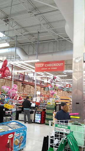 Supermarket «WinCo Foods», reviews and photos, 2060 E 20th St, Chico, CA 95928, USA