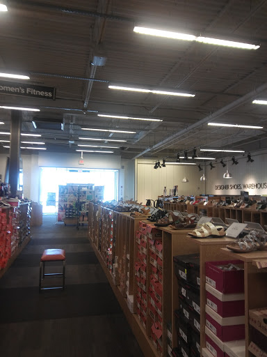 Shoe Store «DSW Designer Shoe Warehouse», reviews and photos, 345 Rockaway Turnpike, Lawrence, NY 11559, USA