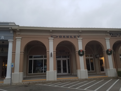 Sunglasses Store «Oakley Store», reviews and photos, 307 Grand Avenue East, Southlake, TX 76092, USA