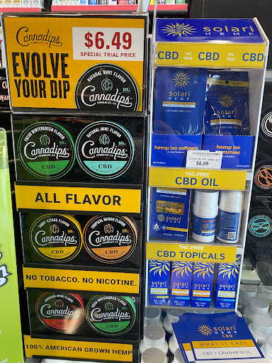 Tobacco Shop «Smokers Outlet», reviews and photos, 1446 E Kearney St, Springfield, MO 65803, USA