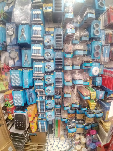 Dollar Store «Dollar Tree», reviews and photos, 406 N Main St, East Longmeadow, MA 01028, USA