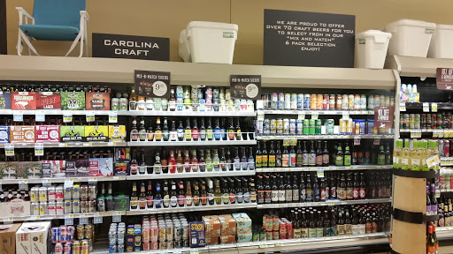 Grocery Store «Lowes Foods», reviews and photos, 1581 New Garden Rd, Greensboro, NC 27410, USA