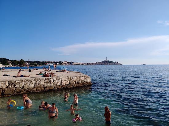 Porton Biondi beach