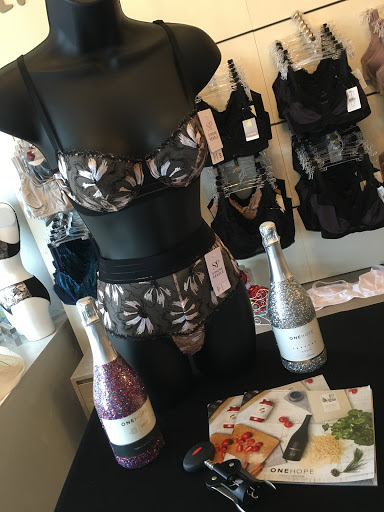 Lingerie Store «Her Underthings», reviews and photos, 1704 Western Ave, Albany, NY 12203, USA