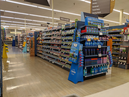 Grocery Store «Giant Food Stores», reviews and photos, 450 E Main St, Middletown, PA 17057, USA