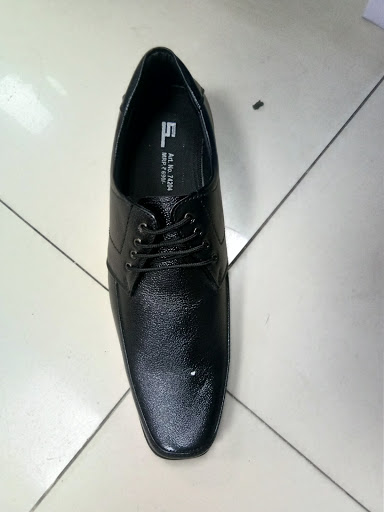 Stores to buy women's oxford shoes Delhi