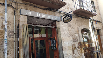 Bar La Herrería - C. de los Herreros, n°1, 49001 Zamora, Spain