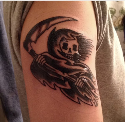 Explore belly button tattoos ideas, creative tattoo ideas in Lake Bluff, available at Evolution Body Arts