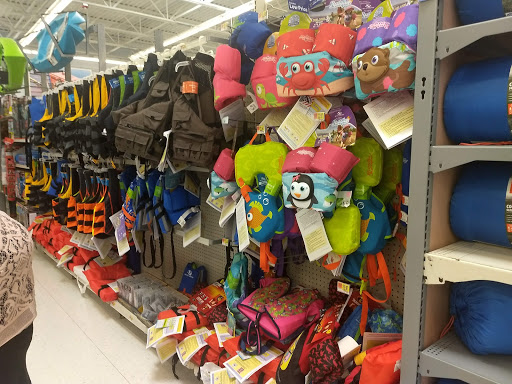 Department Store «Walmart Supercenter», reviews and photos, 1752 N Frontage Rd, Hastings, MN 55033, USA