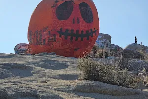 Pumpkin rock hike image