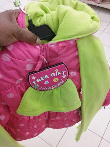 Clothing Store «Burlington Coat Factory», reviews and photos, 350 Towne Center Cir, Sanford, FL 32771, USA