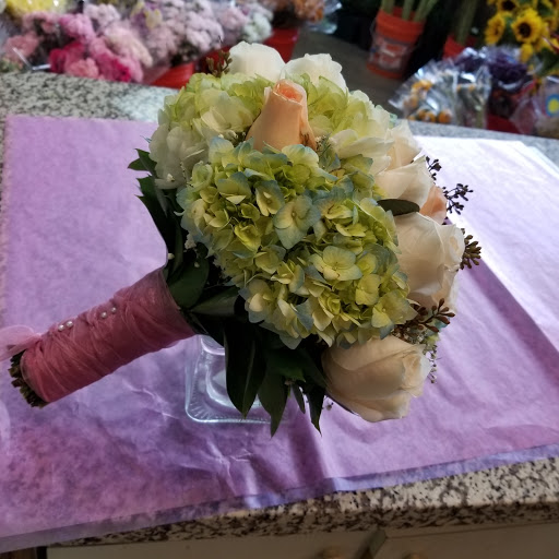 Florist «Abbott Florist», reviews and photos, 1008 71st St, Miami Beach, FL 33141, USA