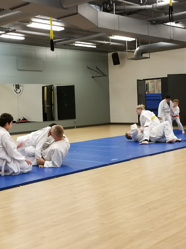 Recreation Center «Rakow Center», reviews and photos, 665 Barrington Ave, Carpentersville, IL 60110, USA