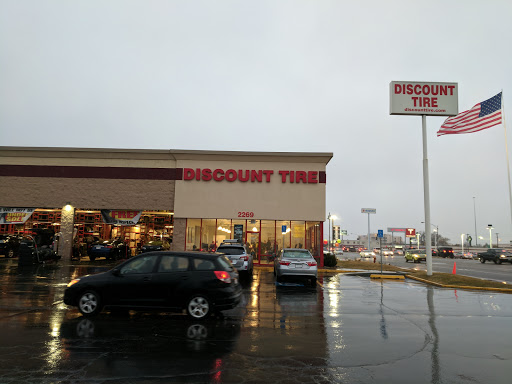 Tire Shop «Discount Tire», reviews and photos, 2269 State St, Salt Lake City, UT 84115, USA