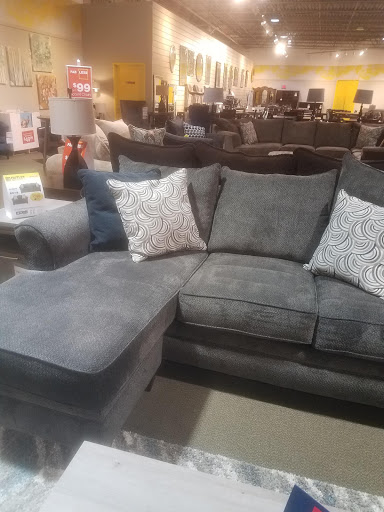 Furniture Store «Art Van Furniture - Shelby Township», reviews and photos, 14055 Hall Rd, Shelby Charter Township, MI 48315, USA