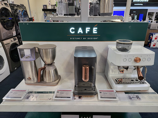 Electronics Store «Best Buy», reviews and photos, 2415 Via Campo, Montebello, CA 90640, USA