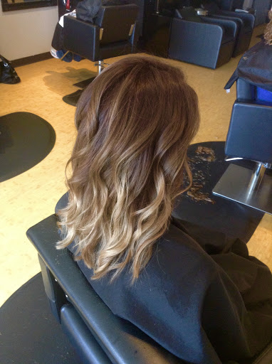 Hair Salon «Mia Bella Salon», reviews and photos, 1735 W Oak St E, Bozeman, MT 59715, USA