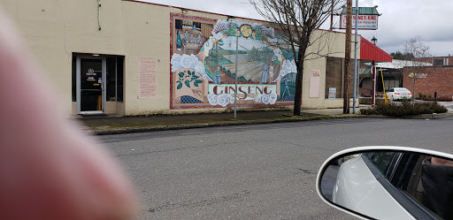 Grocery Store «Harvest Market Estacada», reviews and photos, 280 N Broadway St, Estacada, OR 97023, USA