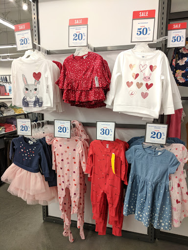 Clothing Store «Old Navy», reviews and photos, 6607 N Riverside Dr, Fresno, CA 93722, USA