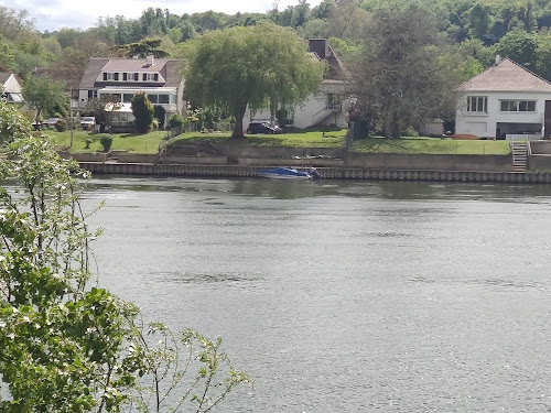 Parc du Peuple de l'herbe - Accès Beauregard à Carrières-sous-Poissy