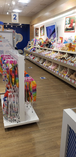 Shopping Mall «Walt Whitman Shops», reviews and photos, 160 Walt Whitman Rd, Huntington Station, NY 11746, USA