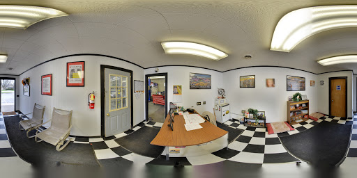 Used Car Dealer «Harris Boyz Auto», reviews and photos, 2115 S Riverside Dr, Iowa City, IA 52246, USA