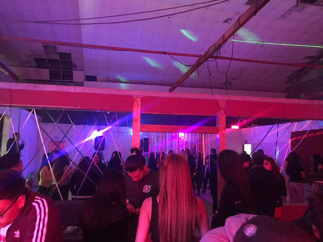 Opiniones de Barracas Las Cruces en El Tabo - Discoteca