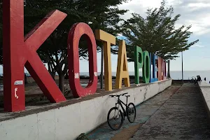 Taman Wisata Bahari Polewali Mandar image