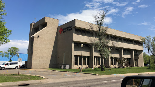 American Red Cross Blood Donation Center, 176 S Robert St, St Paul, MN 55107, Non-Profit Organization