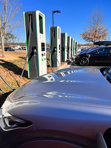 Electric vehicle charging station contractor Richmond