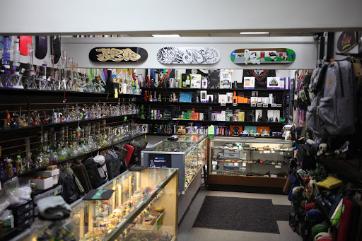 Tobacco Shop «Frolic of Exton», reviews and photos, 325 E Lincoln Hwy, Exton, PA 19341, USA