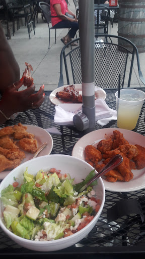 Bar & Grill «Reggies Chicago», reviews and photos, 2105 S State St, Chicago, IL 60616, USA