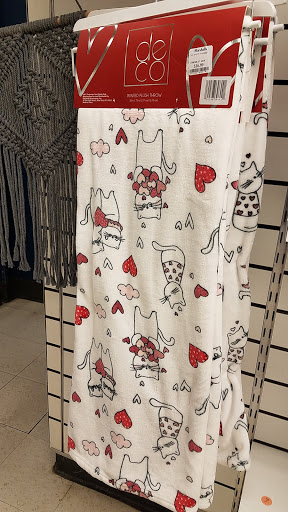 Shopping Mall «Berkshire Shopping Center», reviews and photos, 67 Newtown Rd, Danbury, CT 06810, USA