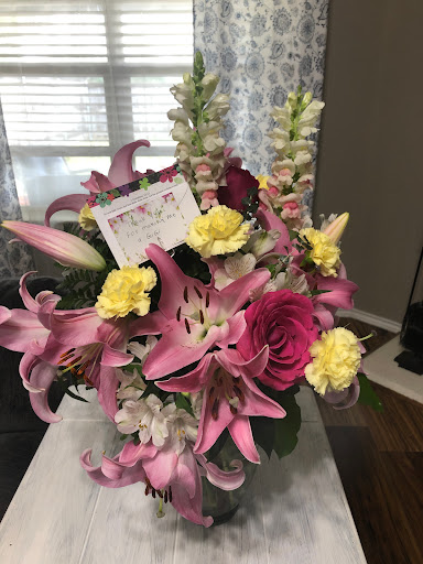 Florist «Sabrinas Flowers & Gifts», reviews and photos, 1903 S Goliad St, Rockwall, TX 75087, USA
