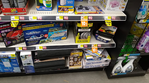 Discount Store «Dollar General», reviews and photos, 36 Winter Place Lane, Newland, NC 28657, USA