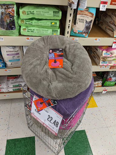 Pet Supply Store «Pet Supplies Plus», reviews and photos, 1663 Mineral Spring Ave, North Providence, RI 02904, USA